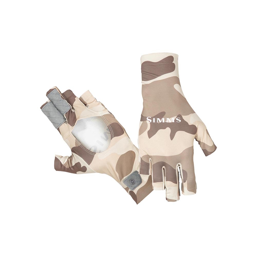 Simms Solarflex Sunglove in Woodland Camo Sandbar